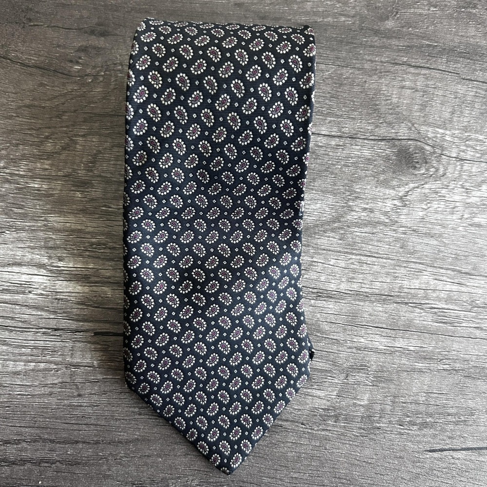 PR Limited Tie Mens Classic Silk Neckwear Made USA 3.5in Wide Burgundy Pattern